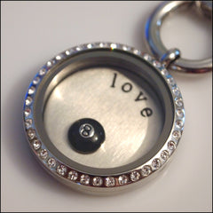 Lucky 8 Ball Floating Charm - Find Something Special